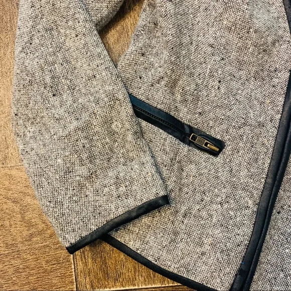 Hugo Buscati Wool Blazer Jacket Sz 2 Gray 1773 - Picture 5 of 7